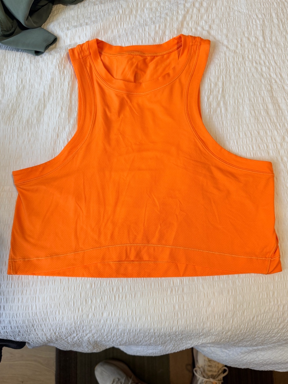 Lululemon Open-Back Cropped Training Tank Top - Vibrant Orange